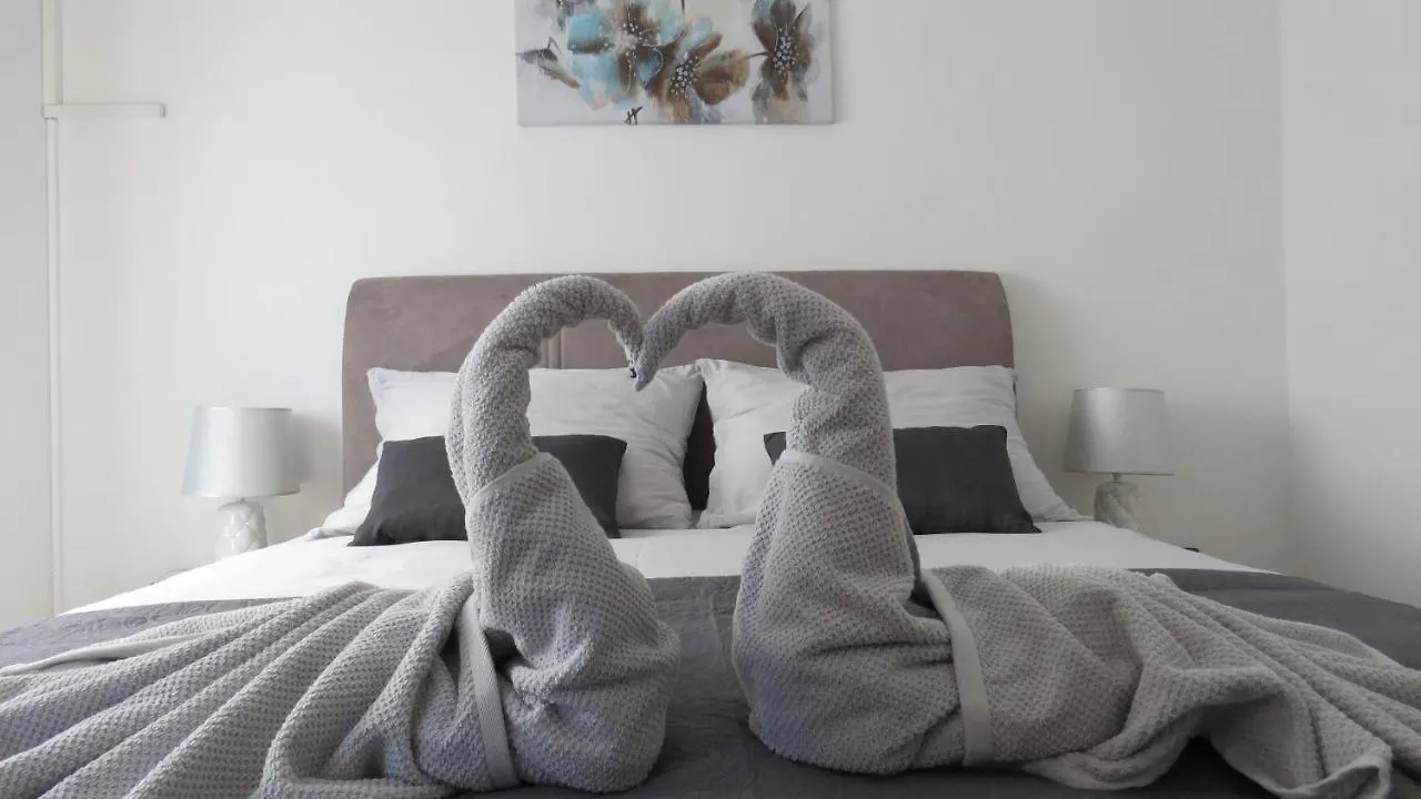 Erika Medulin Apartment 0*,  Croatia